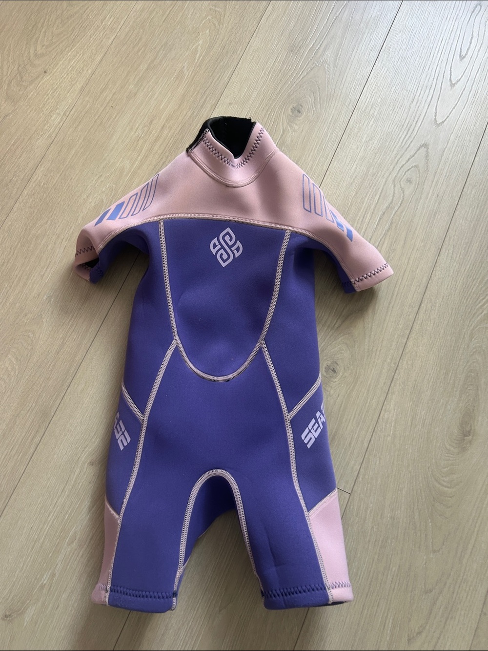 Seaskin Kids Shorty Wetsuit in Purple and Pink